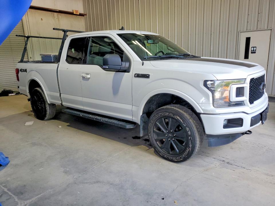57618946 :رقم المزاد ، 1FTFX1E42LFA33669 vin ، 2020 Ford F150 مزاد بيع