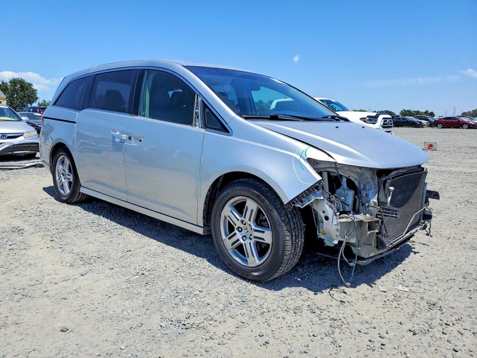 56477906 :رقم المزاد ، 5FNRL5H90BB013981 vin ، 2011 Honda Odyssey مزاد بيع