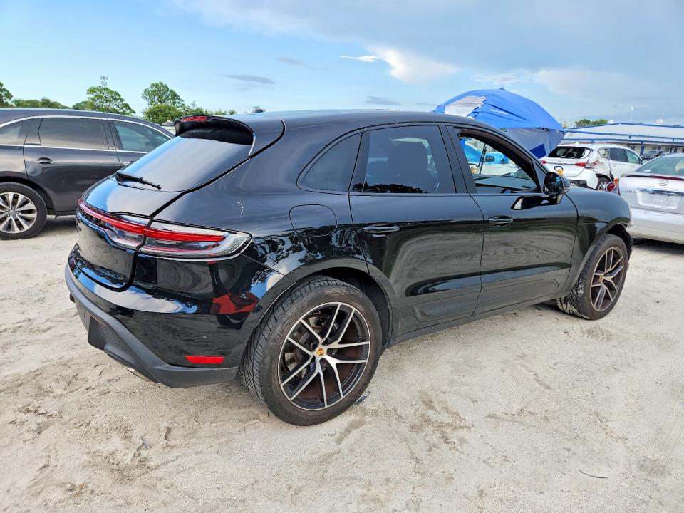 58190496 :رقم المزاد ، WP1AA2A53NLB03263 vin ، 2022 Porsche Macan مزاد بيع