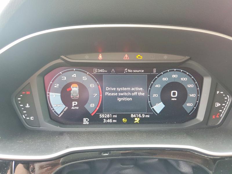 57719696 :رقم المزاد ، WA1AUCF38N1005826 vin ، 2022 Audi Q3 مزاد بيع