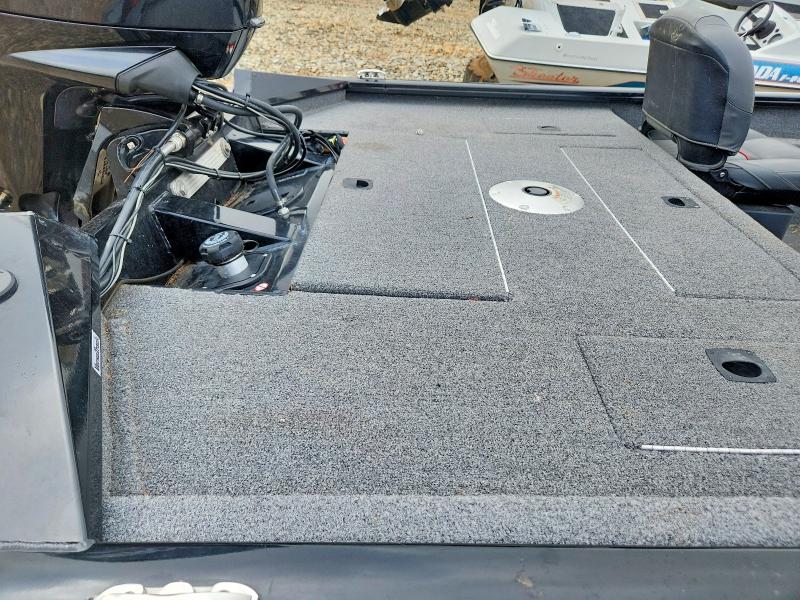 Продажа на аукционе авто 2024 Tracker Unknown, vin: BUJ70694A424, номер лота: 55450496