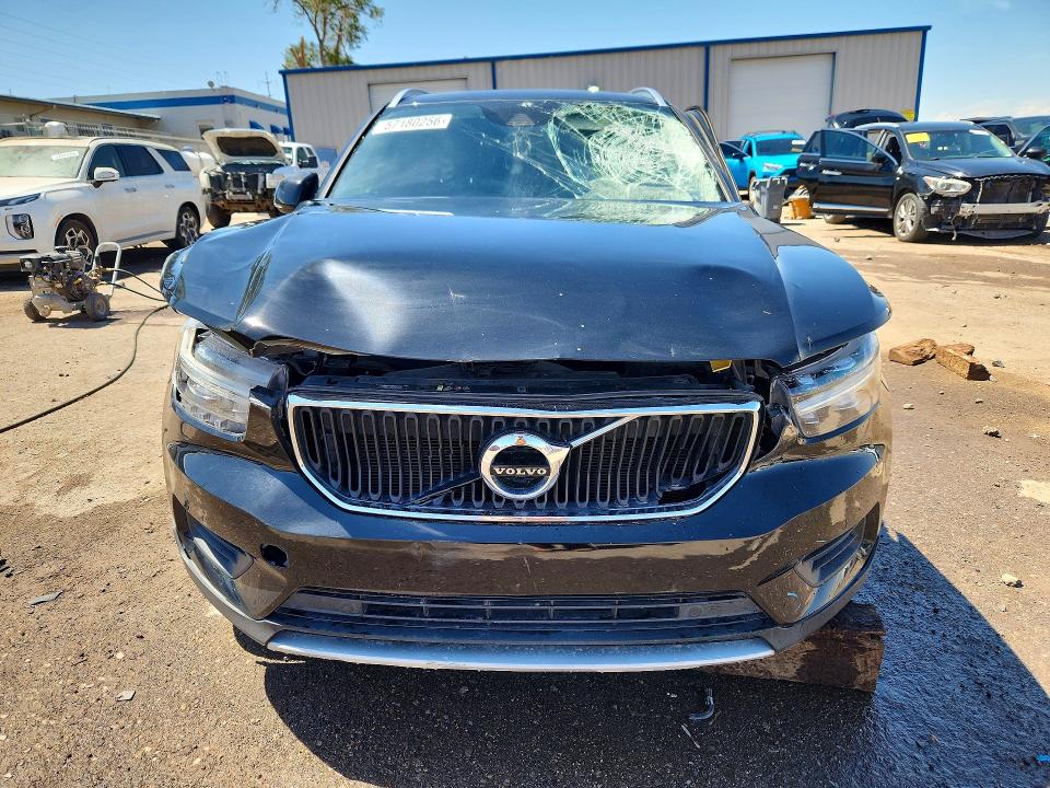 2020 Volvo Xc40 მანქანა იყიდება აუქციონზე, vin: YV4162UK9L2263300, აუქციონის ნომერი: 57180256