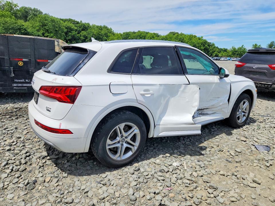 Продажа на аукционе авто 2018 Audi Q5, vin: WA1ANAFY0J2173865, номер лота: 57955036