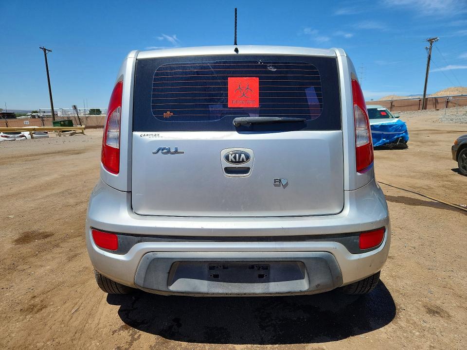 2013 Kia Soul მანქანა იყიდება აუქციონზე, vin: KNDJT2A57D7555591, აუქციონის ნომერი: 58498556