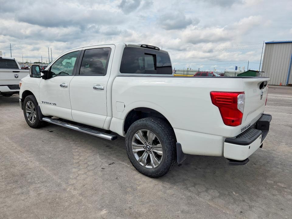58104416 :رقم المزاد ، 1N6AA1E56JN513749 vin ، 2018 Nissan Titan مزاد بيع