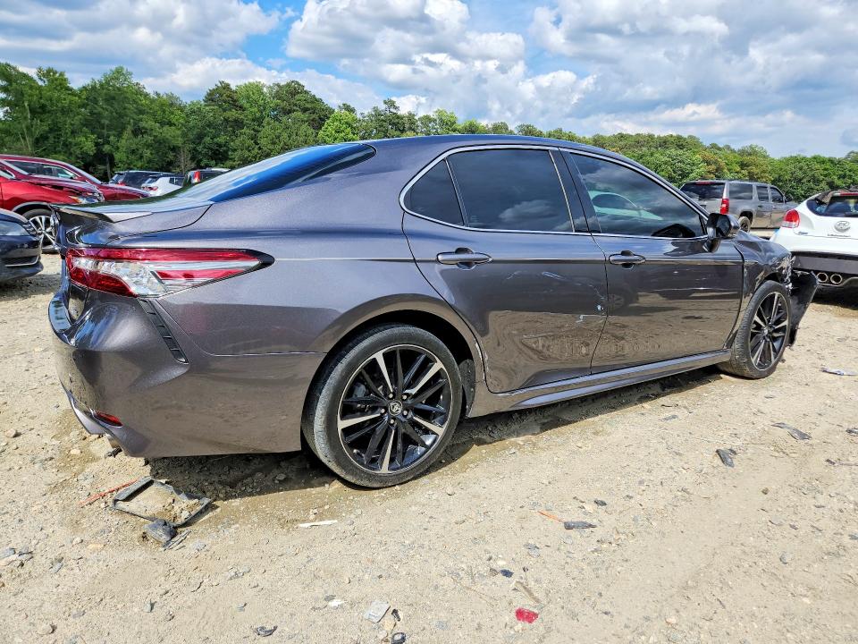 Aukcja sprzedaży 2018 Toyota Camry, vin: 4T1B61HK2JU037348, numer aukcji: 57361436