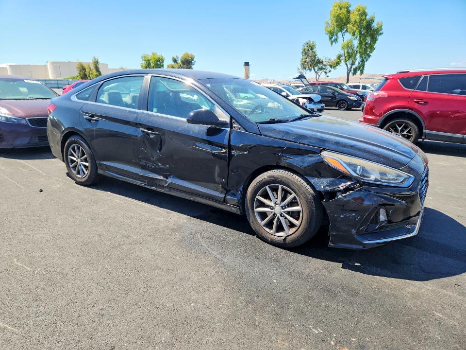 2018 Hyundai Sonata მანქანა იყიდება აუქციონზე, vin: 5NPE24AF8JH598384, აუქციონის ნომერი: 56746596