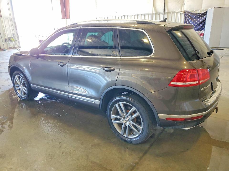 Продаж на аукціоні авто 2015 Volkswagen Touareg, vin: WVGEF9BP2FD001490, номер лоту: 57541376