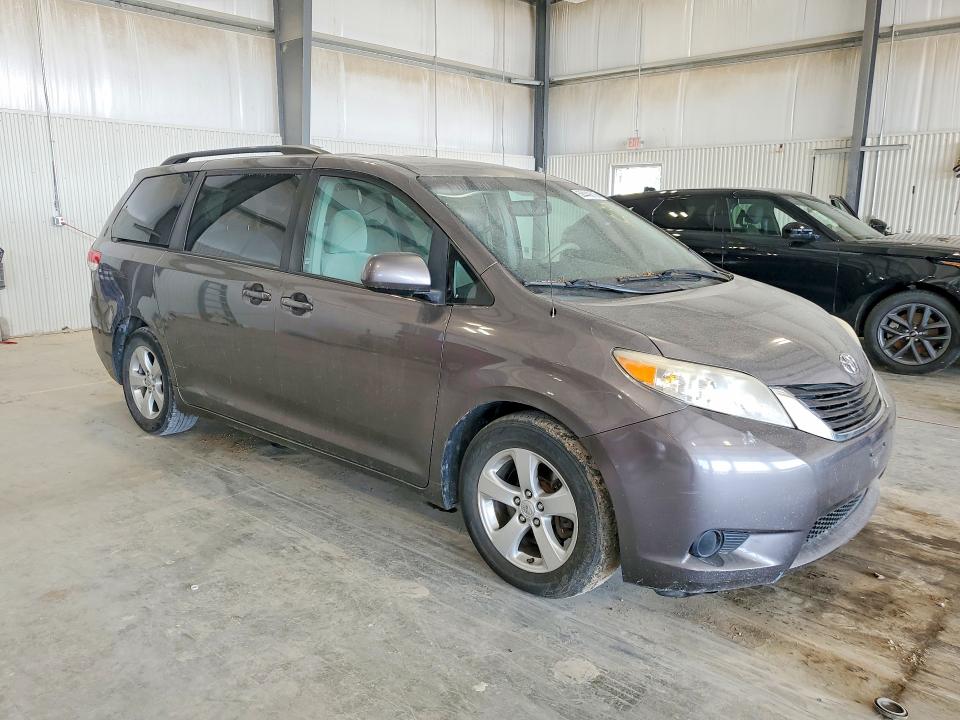 Aukcja sprzedaży 2011 Toyota Sienna, vin: 5TDKK3DCXBS082053, numer aukcji: 58440616