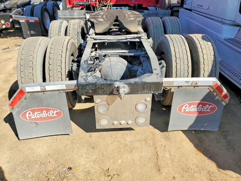 Продажа на аукционе авто 2016 Peterbilt 579, vin: 1XPBD49X8GD327509, номер лота: 57605736