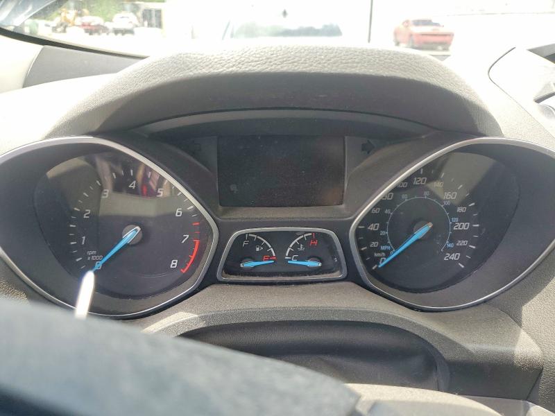 2013 Ford Escape მანქანა იყიდება აუქციონზე, vin: 1FMCU0GX2DUD74270, აუქციონის ნომერი: 55844926