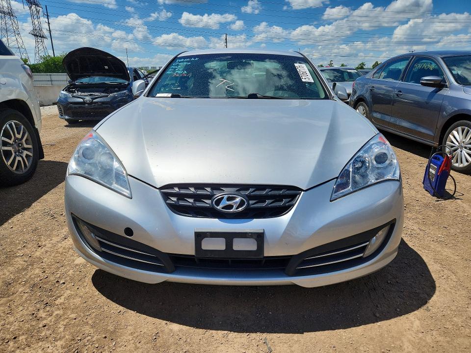 2010 Hyundai Genesis Coupe მანქანა იყიდება აუქციონზე, vin: KMHHU6KH8AU042399, აუქციონის ნომერი: 57060176