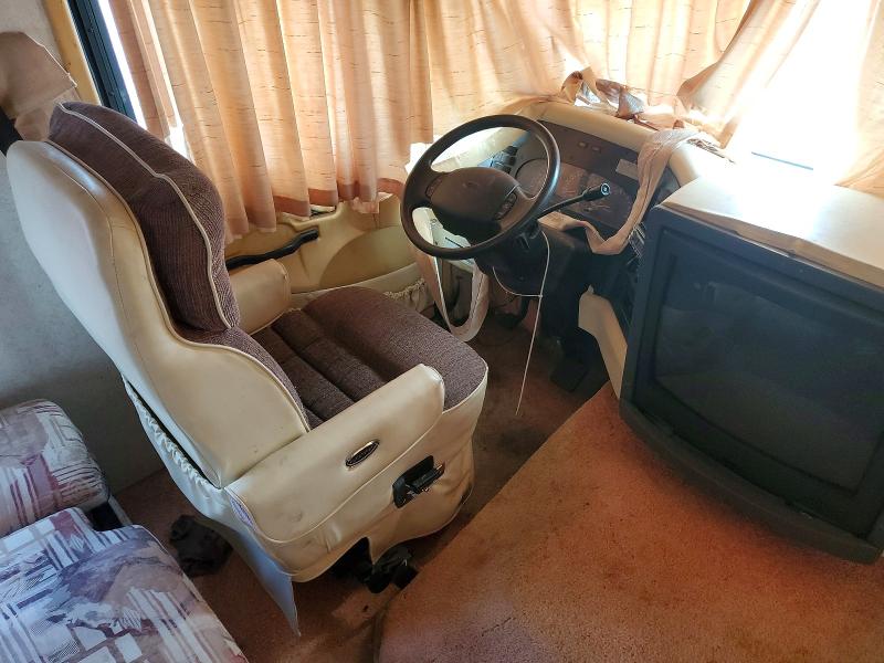1999 Other Rv Recreational Vehicle (rv) მანქანა იყიდება აუქციონზე, vin: 3FCNF53S5XJA18193, აუქციონის ნომერი: 57695156