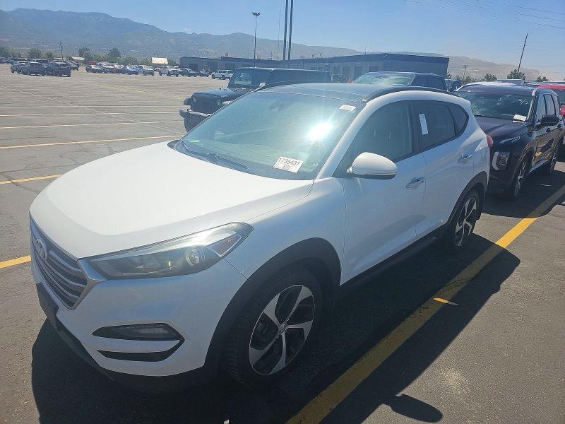 59530206 :رقم المزاد ، KM8J3CA26GU125385 vin ، 2016 Hyundai Tucson مزاد بيع