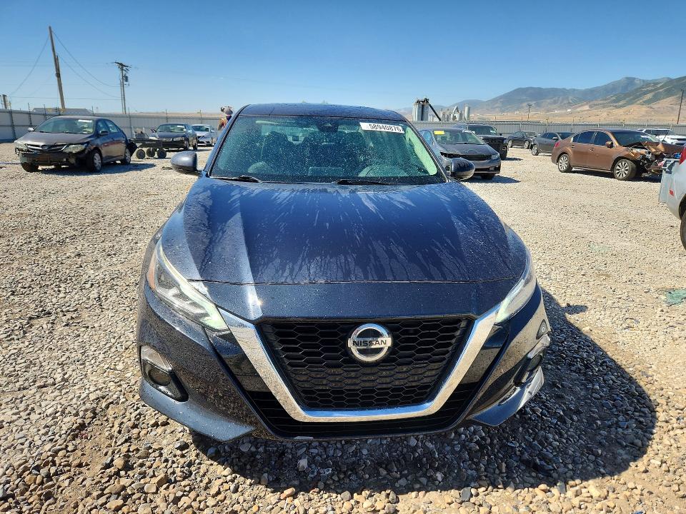 58940876 :رقم المزاد ، 1N4BL4DW1KN304875 vin ، 2019 Nissan Altima مزاد بيع