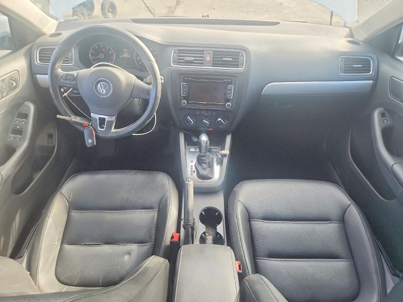2014 Volkswagen Jetta მანქანა იყიდება აუქციონზე, vin: 3VWD17AJ3EM442996, აუქციონის ნომერი: 56135916