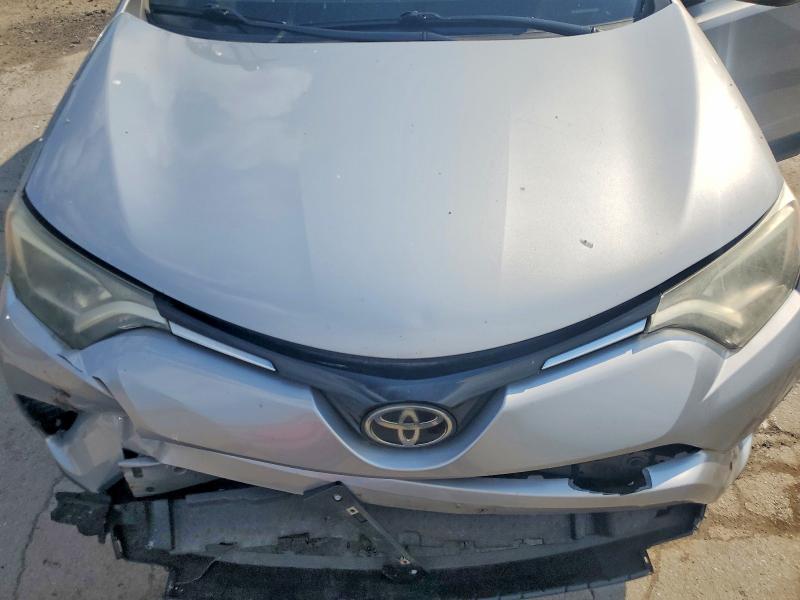 2017 Toyota Rav4 მანქანა იყიდება აუქციონზე, vin: 2T3BFREV4HW613035, აუქციონის ნომერი: 57273836