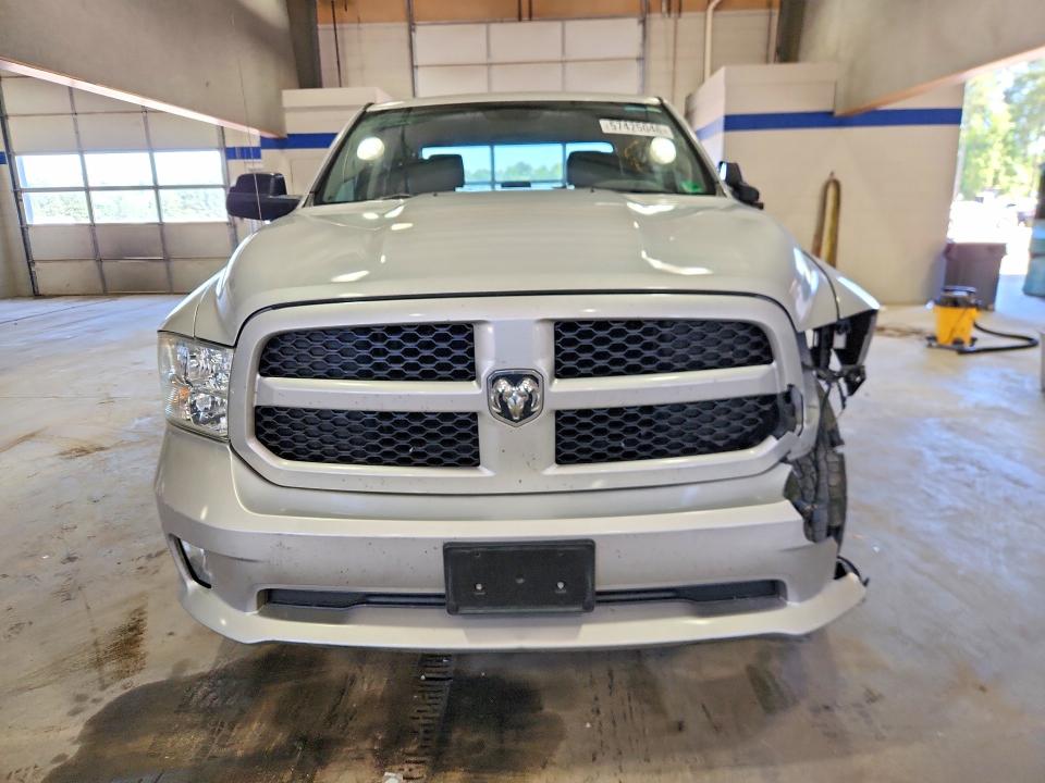 57425046 :رقم المزاد ، 1C6RR7KT5DS521388 vin ، 2013 Ram 1500 مزاد بيع