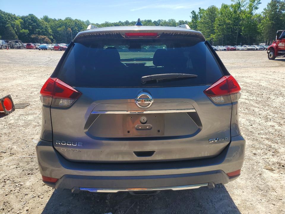 Продаж на аукціоні авто 2018 Nissan Rogue, vin: KNMAT2MV4JP575465, номер лоту: 58213886