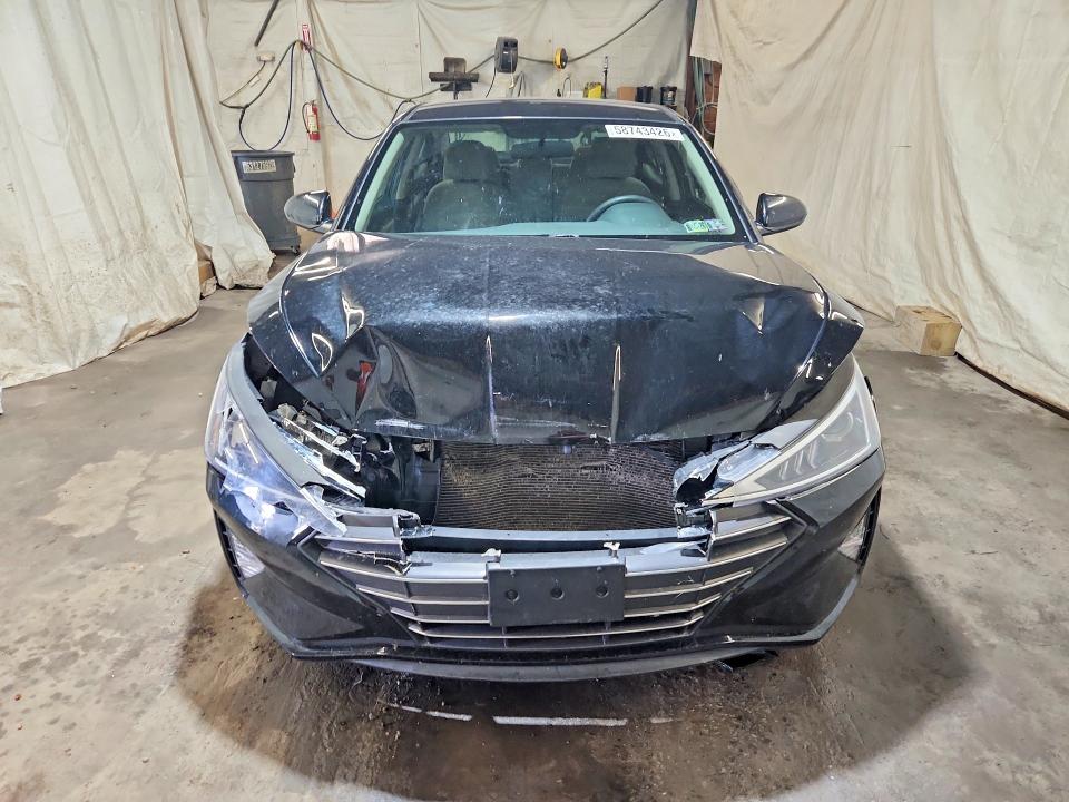 Продаж на аукціоні авто 2019 Hyundai Elantra, vin: 5NPD74LF2KH497563, номер лоту: 58743426