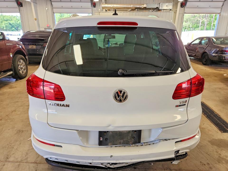 56447096 :رقم المزاد ، WVGBV7AX7GW094119 vin ، 2016 Volkswagen Tiguan مزاد بيع