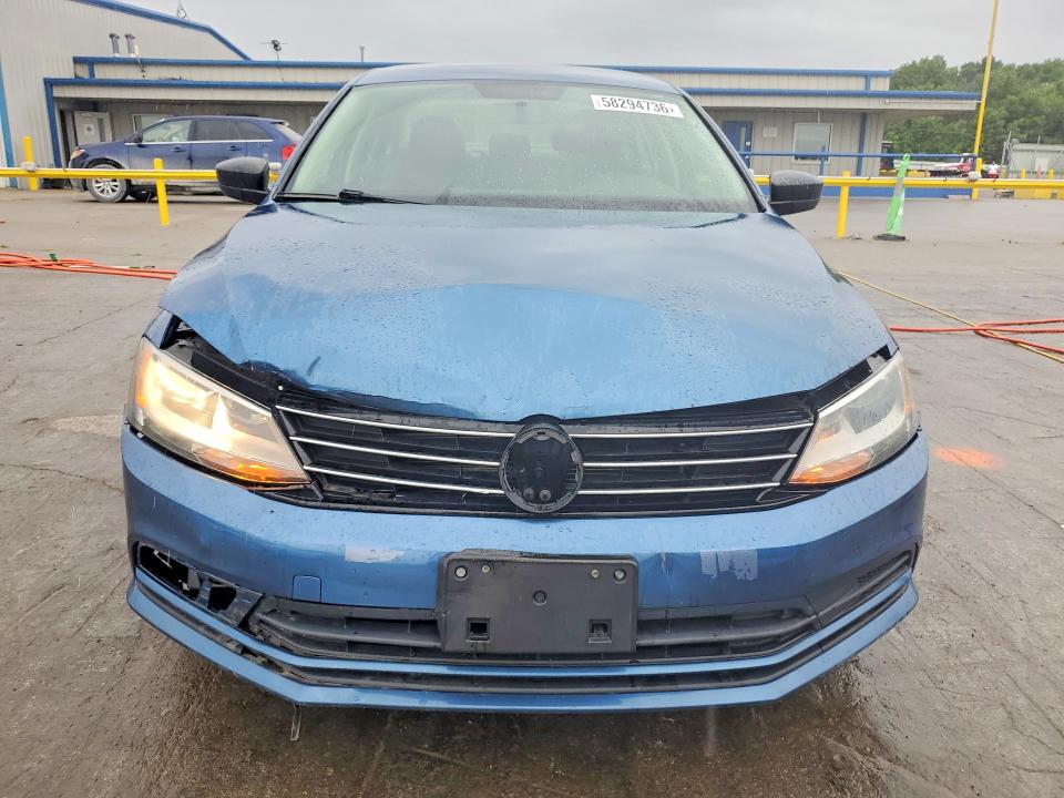 58294736 :رقم المزاد ، 3VWD17AJ2FM284085 vin ، 2015 Volkswagen Jetta مزاد بيع
