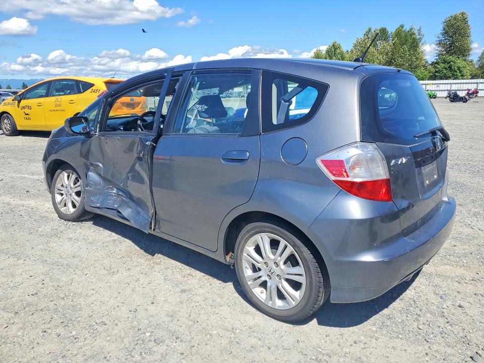 Продажа на аукционе авто 2013 Honda Fit, vin: JHMGE8G38DC067365, номер лота: 57147556