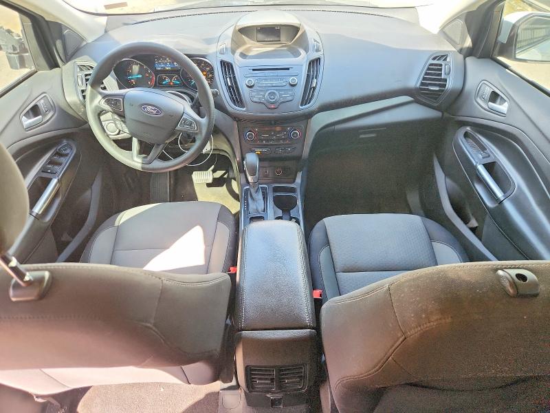 Продаж на аукціоні авто 2018 Ford Escape, vin: 1FMCU0GD7JUC64879, номер лоту: 55820066