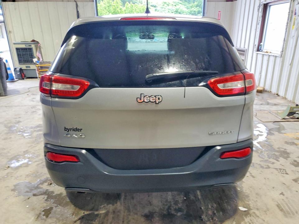 2015 Jeep Cherokee მანქანა იყიდება აუქციონზე, vin: 1C4PJMAB8FW592997, აუქციონის ნომერი: 56463426