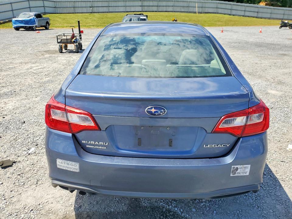 2018 Subaru Legacy მანქანა იყიდება აუქციონზე, vin: 4S3BNAB62J3033406, აუქციონის ნომერი: 58415736