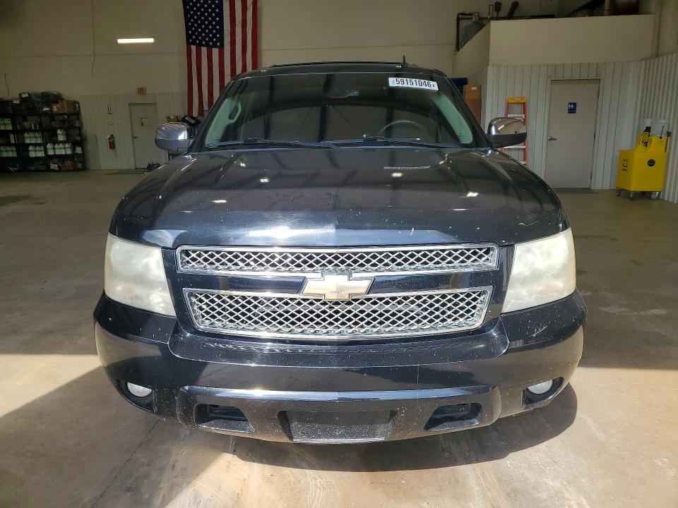 59151046 :رقم المزاد ، 1GNSCCE07BR284260 vin ، 2011 Chevrolet Tahoe مزاد بيع