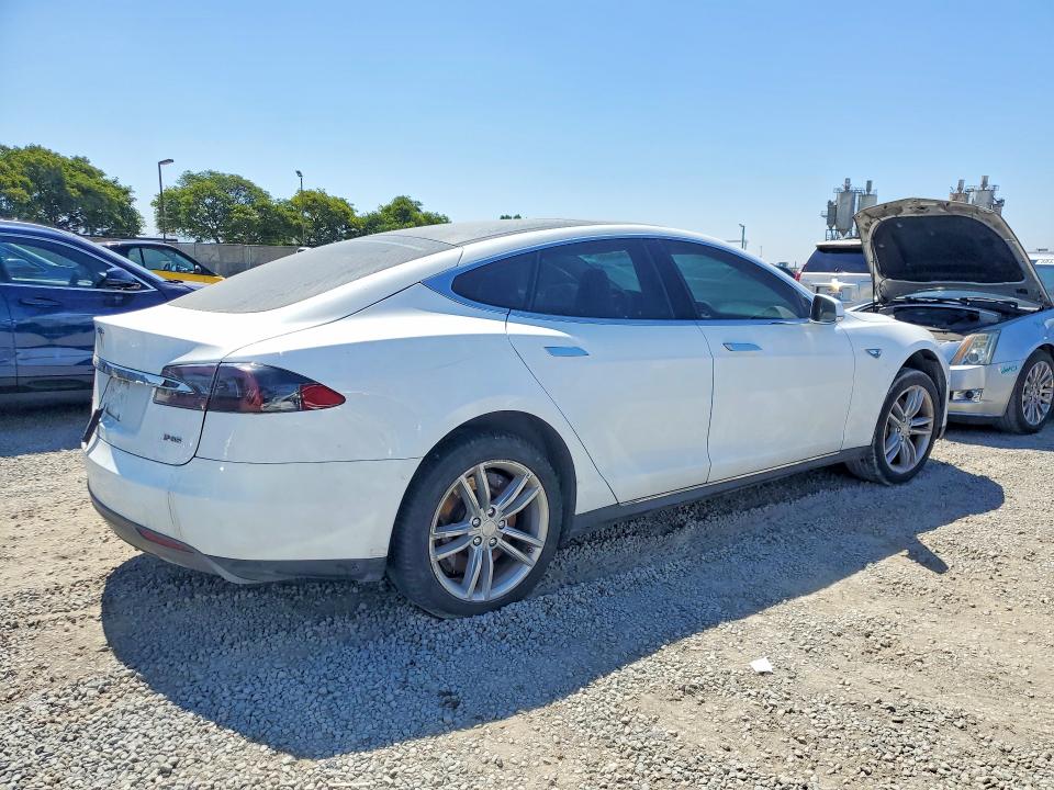 Продажа на аукционе авто 2013 Tesla Model S, vin: 5YJSA1CP6DFP21175, номер лота: 58428206