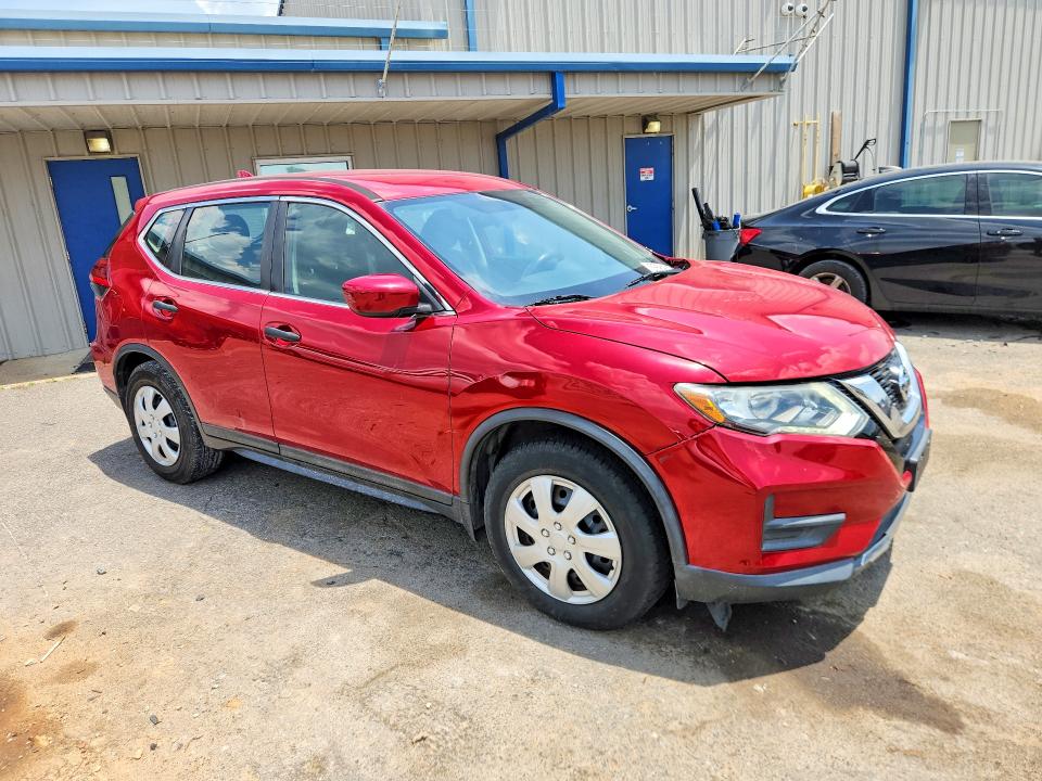 2017 Nissan Rogue მანქანა იყიდება აუქციონზე, vin: 5N1AT2MT4HC777377, აუქციონის ნომერი: 55581826