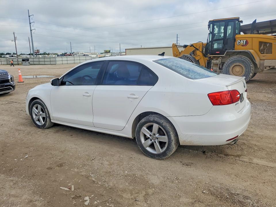 57669416 :رقم المزاد ، 3VW3L7AJ2CM369851 vin ، 2012 Volkswagen Jetta مزاد بيع