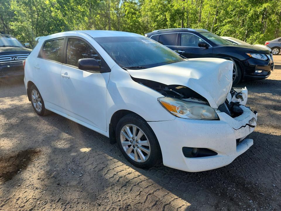 56046316 :رقم المزاد ، 2T1KU4EE3AC258559 vin ، 2010 Toyota Matrix مزاد بيع