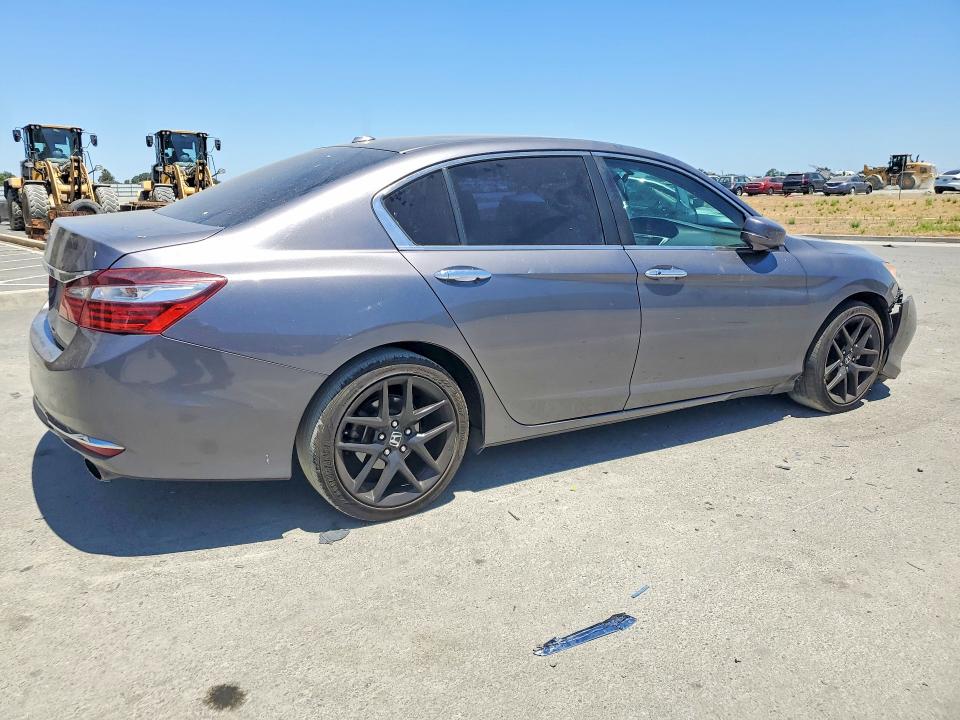 58472396 :رقم المزاد ، 1HGCR2F87GA088210 vin ، 2016 Honda Accord مزاد بيع