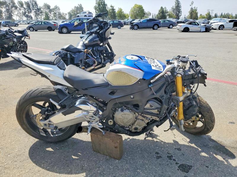 Продажа на аукционе авто 2017 Bmw S 1000, vin: WB10D6000HZ710558, номер лота: 54794636
