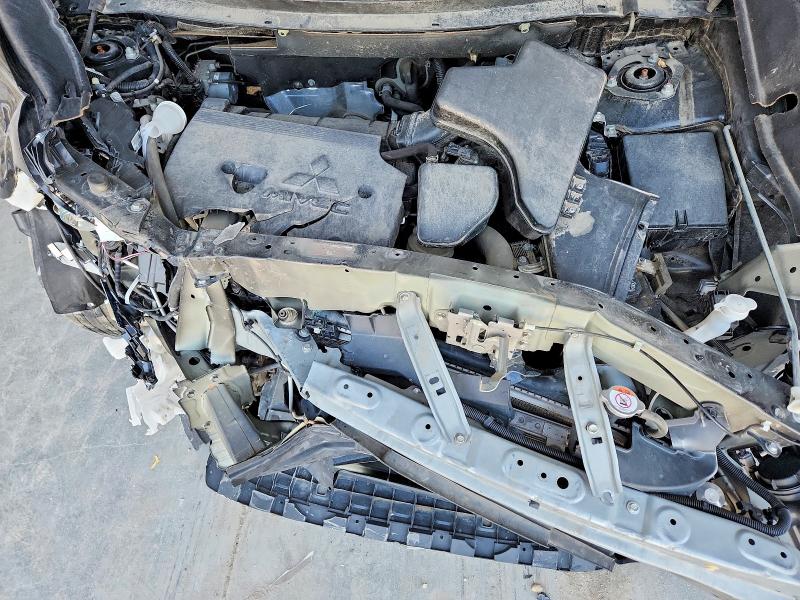 55630276 :رقم المزاد ، JA4AZ3A3XLZ025048 vin ، 2020 Mitsubishi Outlander مزاد بيع