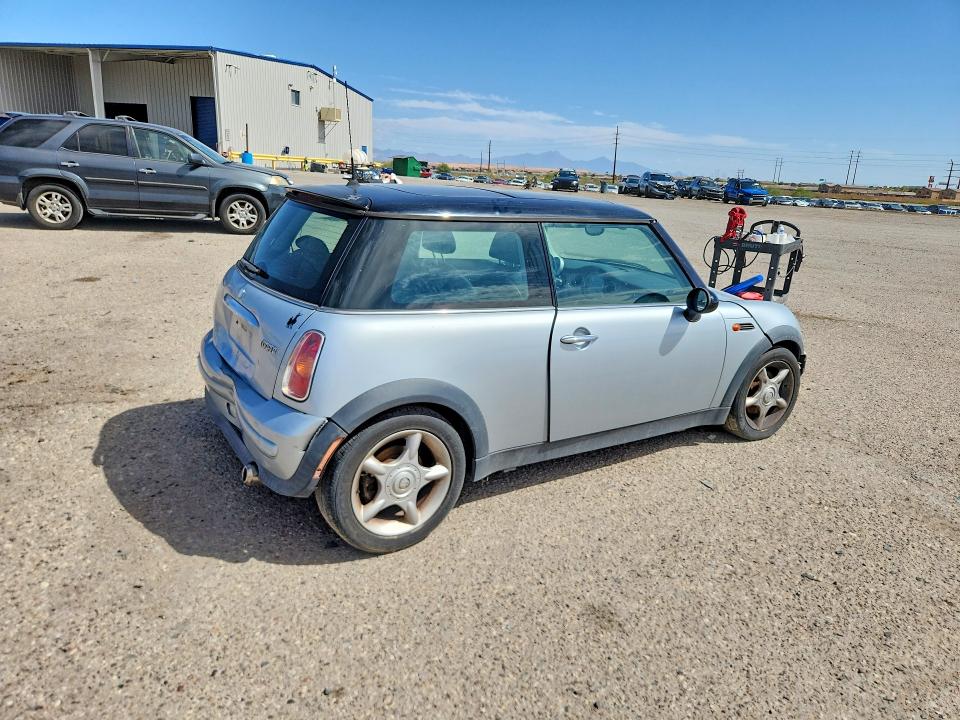 Продажа на аукционе авто 2003 Mini Cooper, vin: WMWRC33423TE19873, номер лота: 58816386