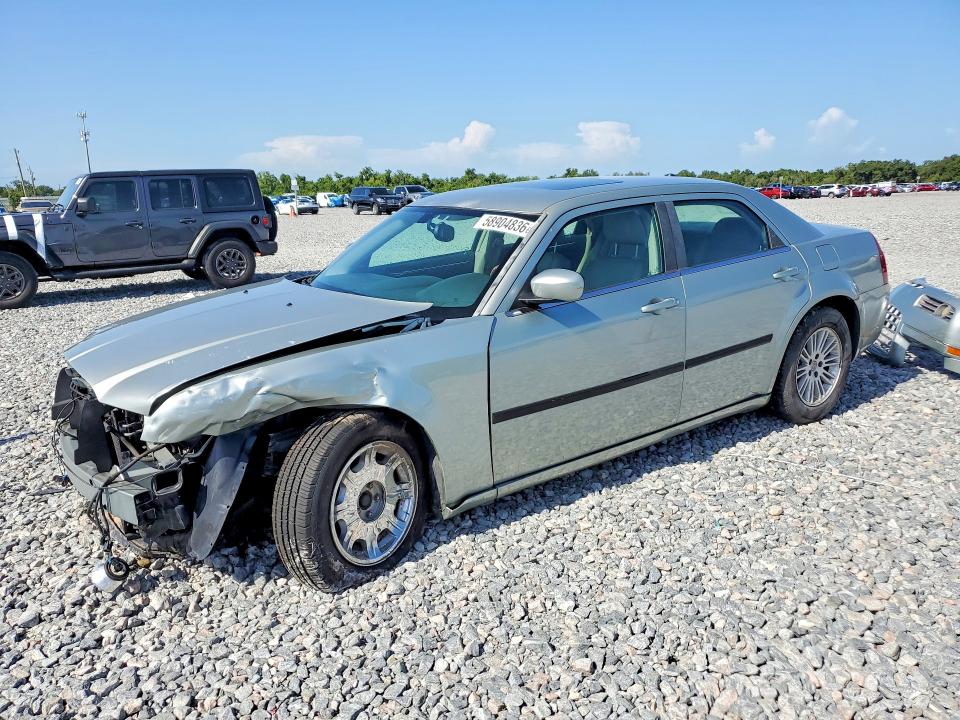 2006 Chrysler 300 მანქანა იყიდება აუქციონზე, vin: 2C3LA53GX6H167670, აუქციონის ნომერი: 58904836