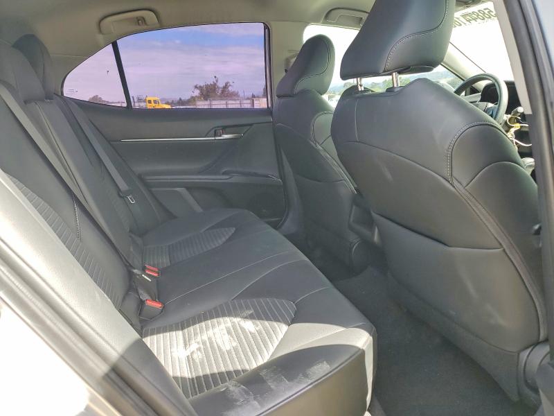 58844166 :رقم المزاد ، 4T1B11HK5KU844639 vin ، 2019 Toyota Camry مزاد بيع