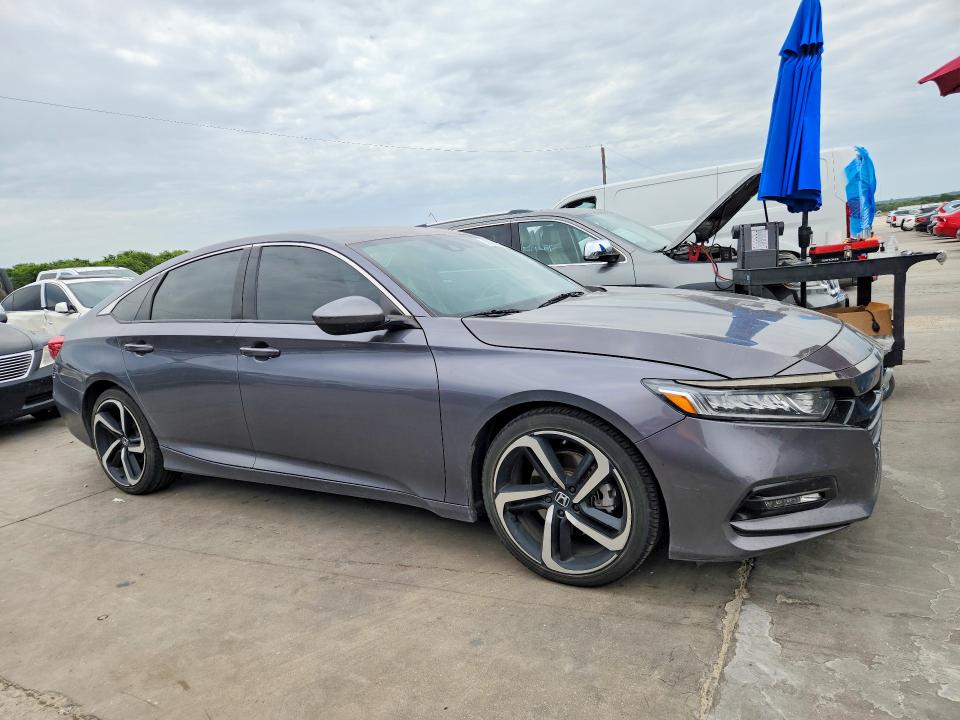 58738786 :رقم المزاد ، 1HGCV1F32LA121859 vin ، 2020 Honda Accord مزاد بيع