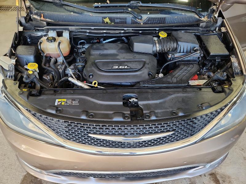 Продаж на аукціоні авто 2017 Chrysler Pacifica, vin: 2C4RC1GG2HR727536, номер лоту: 57321516