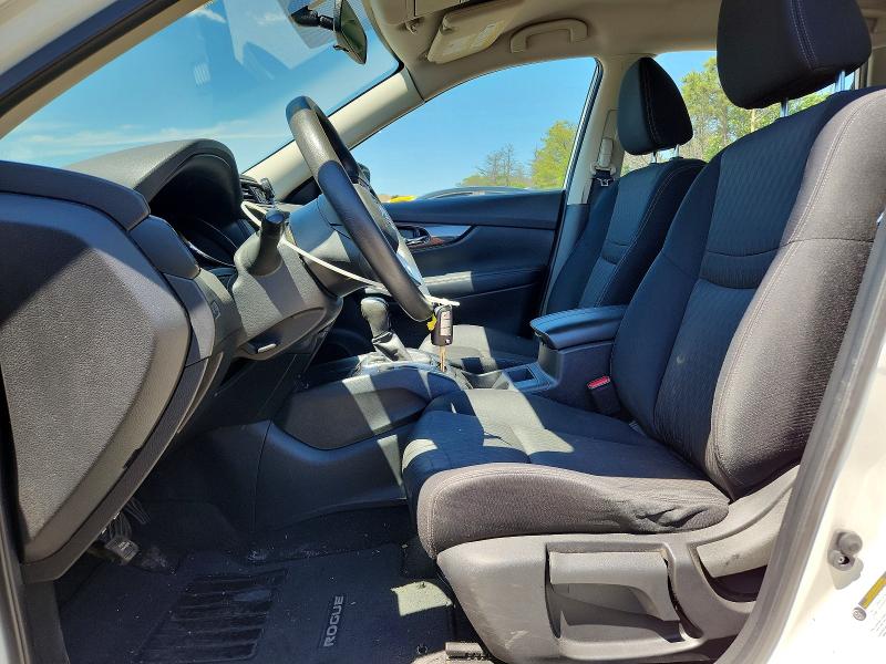 57326486 :رقم المزاد ، JN8AT2MV5HW006077 vin ، 2017 Nissan Rogue مزاد بيع