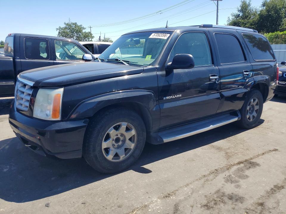 57092096 :رقم المزاد ، 1GYEC63T32R259208 vin ، 2002 Cadillac Escalade مزاد بيع