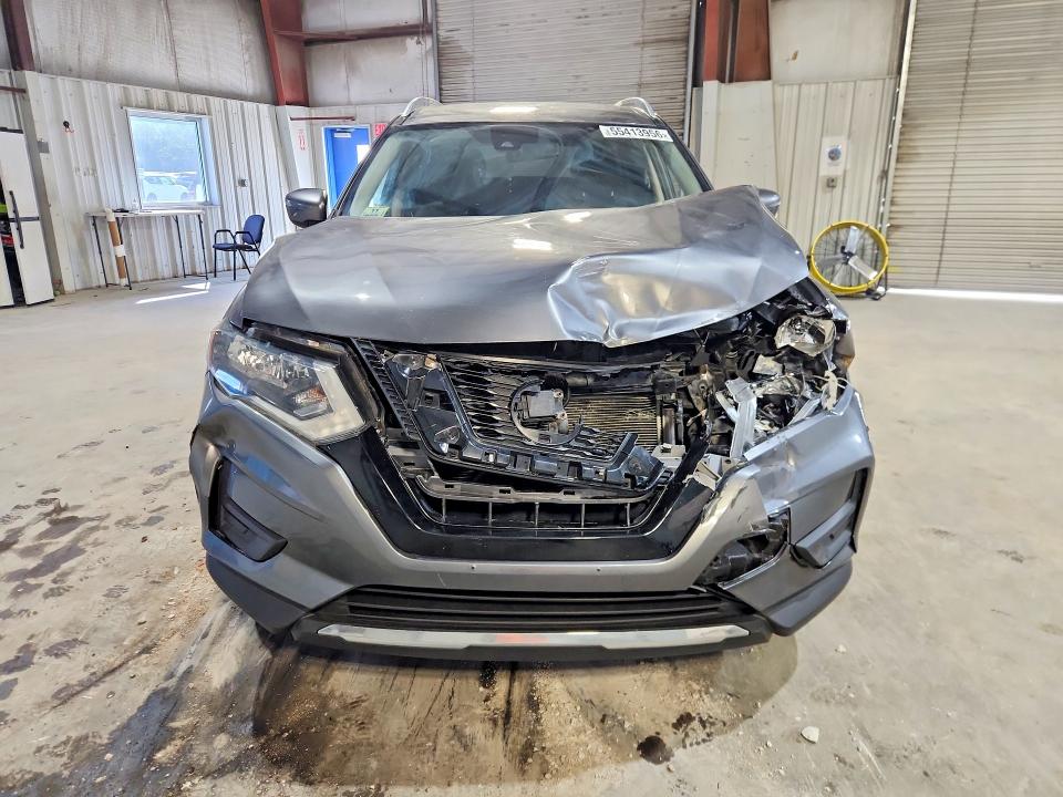 2020 Nissan Rogue მანქანა იყიდება აუქციონზე, vin: JN8AT2MV4LW120287, აუქციონის ნომერი: 55413956