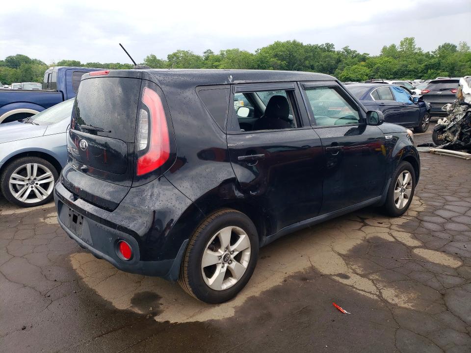 2017 Kia Soul მანქანა იყიდება აუქციონზე, vin: KNDJN2A23H7468955, აუქციონის ნომერი: 58312276