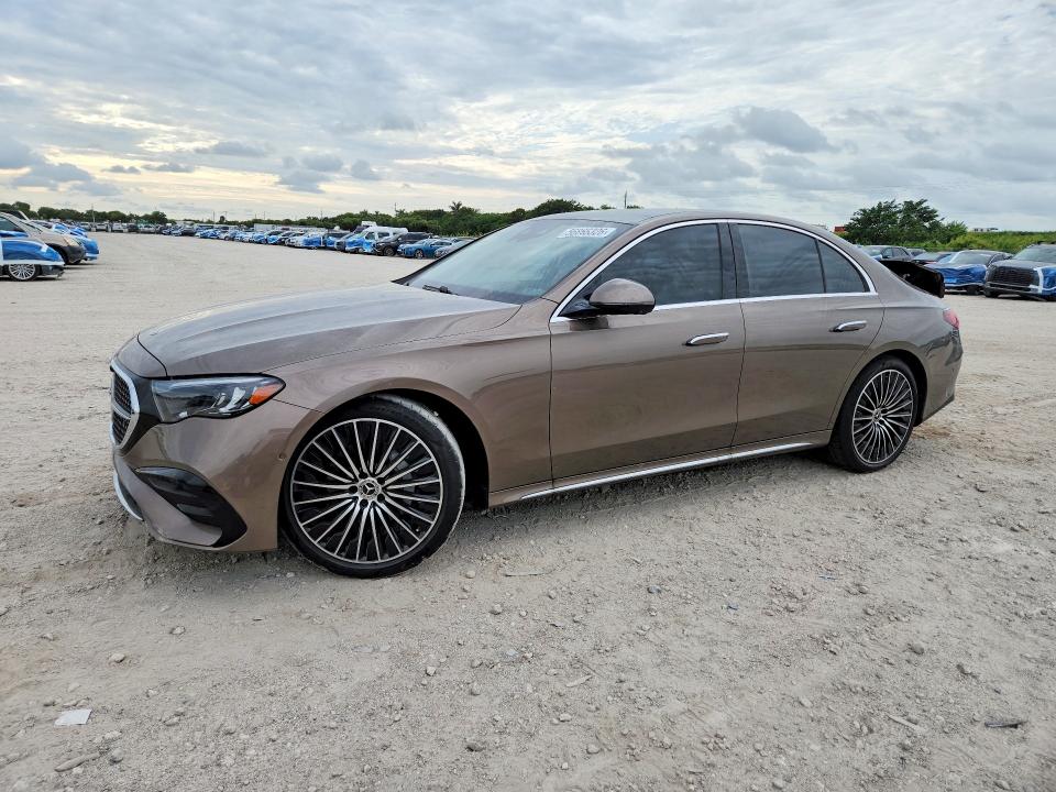 2026 Mercedes-benz E მანქანა იყიდება აუქციონზე, vin: W1KLF4GB2TA212736, აუქციონის ნომერი: 56866326