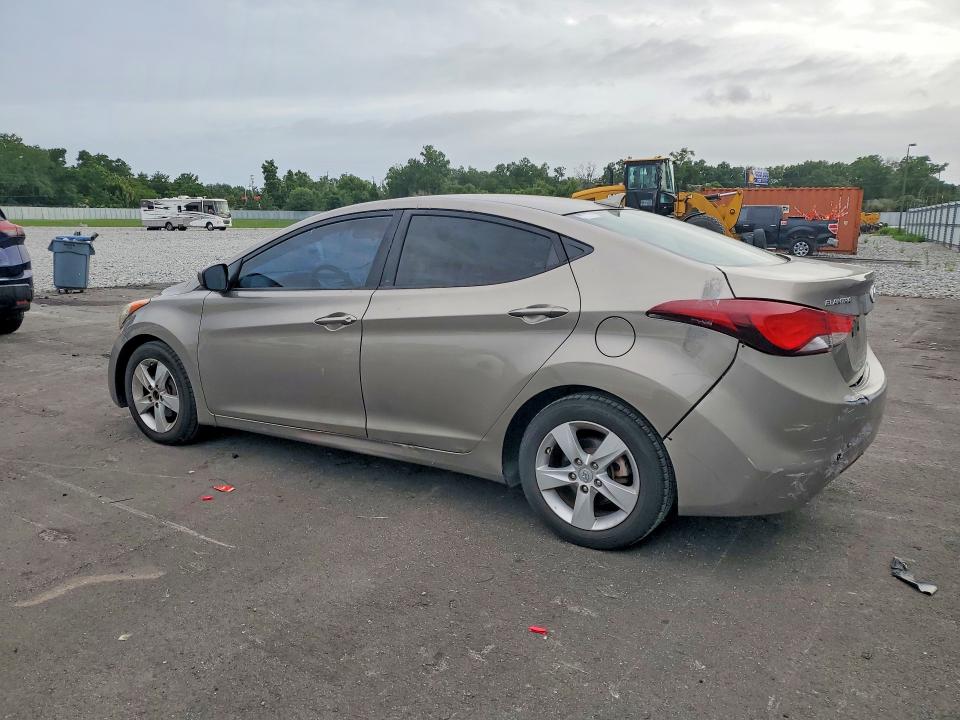 55938886 :رقم المزاد ، 5NPDH4AE2DH266303 vin ، 2013 Hyundai Elantra مزاد بيع