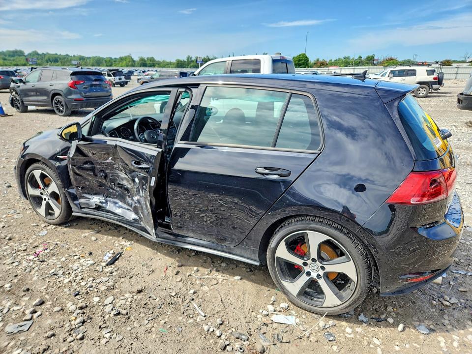 55347356 :رقم المزاد ، 3VW4T7AU4HM025590 vin ، 2017 Volkswagen Gti مزاد بيع